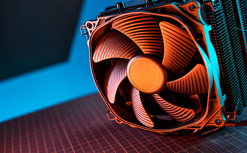 Cooling fan for electronic equipment